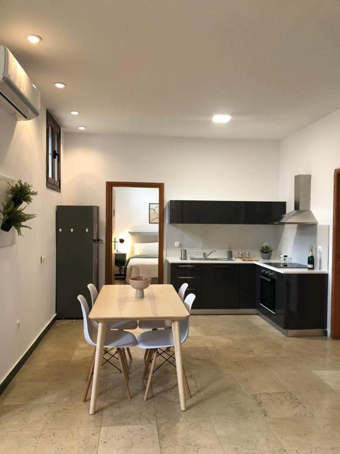 كالاماتا Paradise Apartments Nefeli المظهر الخارجي الصورة